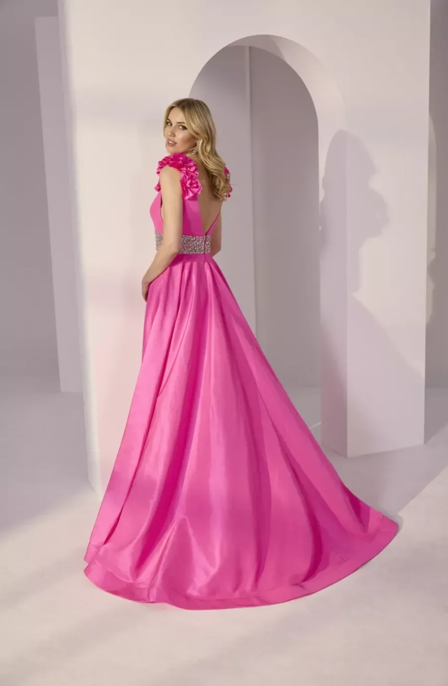 Morilee 99407 — Morilee (2. pohled)