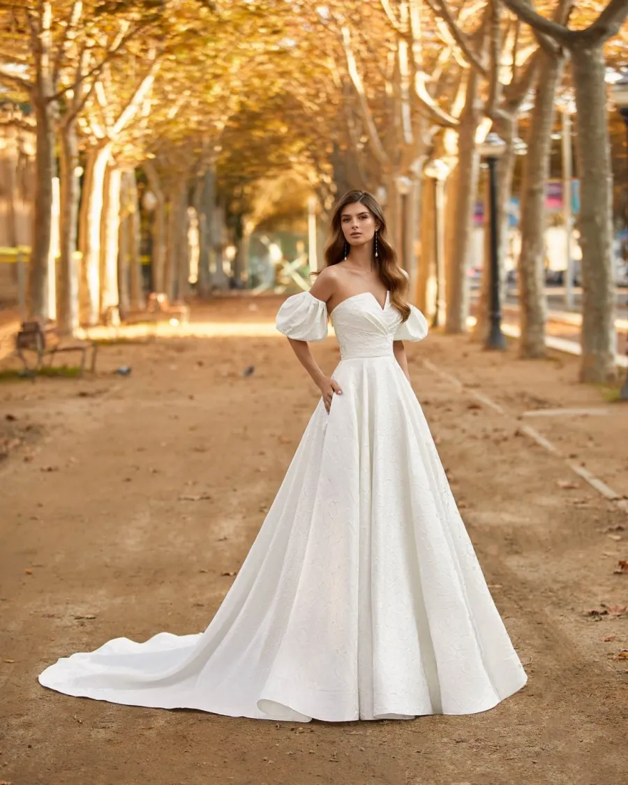 Tunan — Luna Novias (2. pohled)
